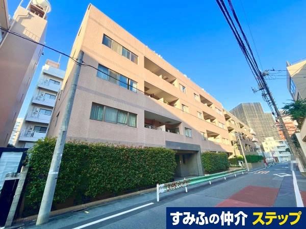1LDK apartment in Meguro Ward, Tokyo - Photo 1