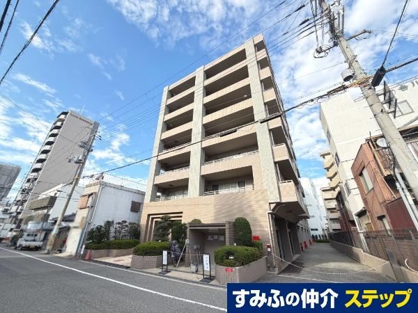 2LDK+S apartment in Nishiyodogawa Ward, Osaka - Photo 1