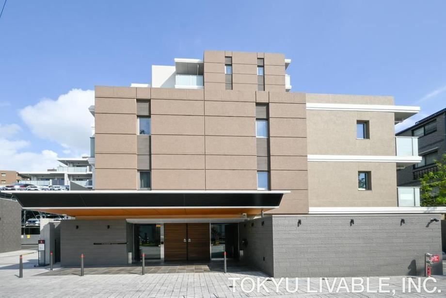 3LDK apartment in Kohoku Ward, Yokohama, Kanagawa - Photo 1