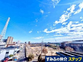 5LDK house in Misato