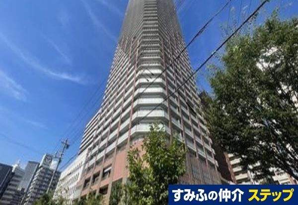 3LDK apartment in Nishi Ward, Osaka - Photo 1