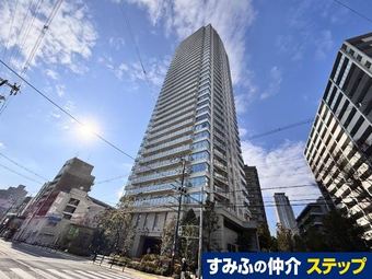 3LDK apartment in Tennoji Ward