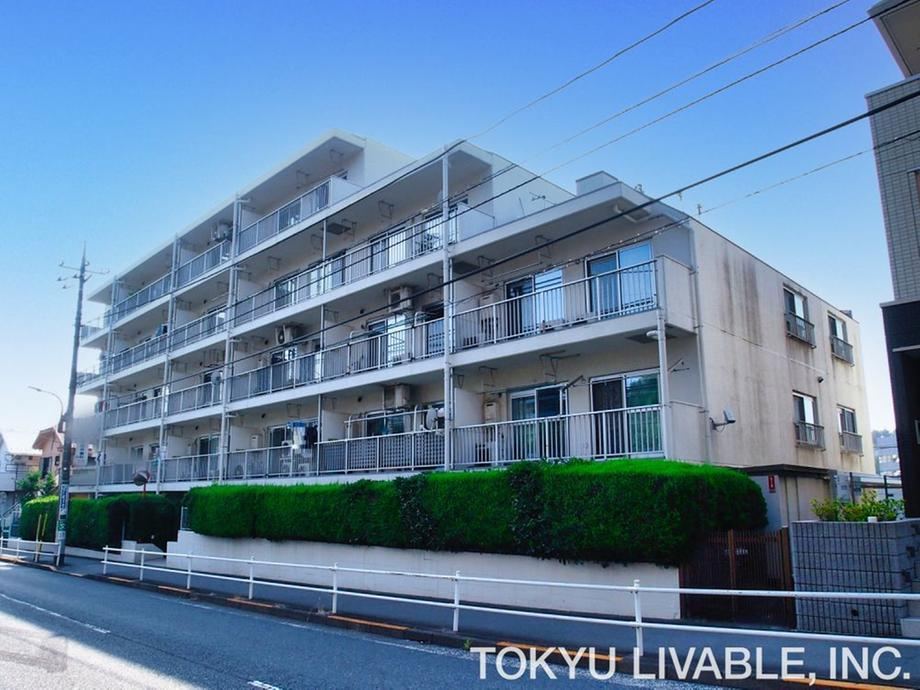 3LDK apartment in Tama, Tokyo - Photo 1