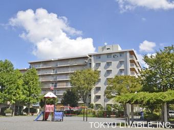 2LDK apartment in Sakae Ward, Yokohama