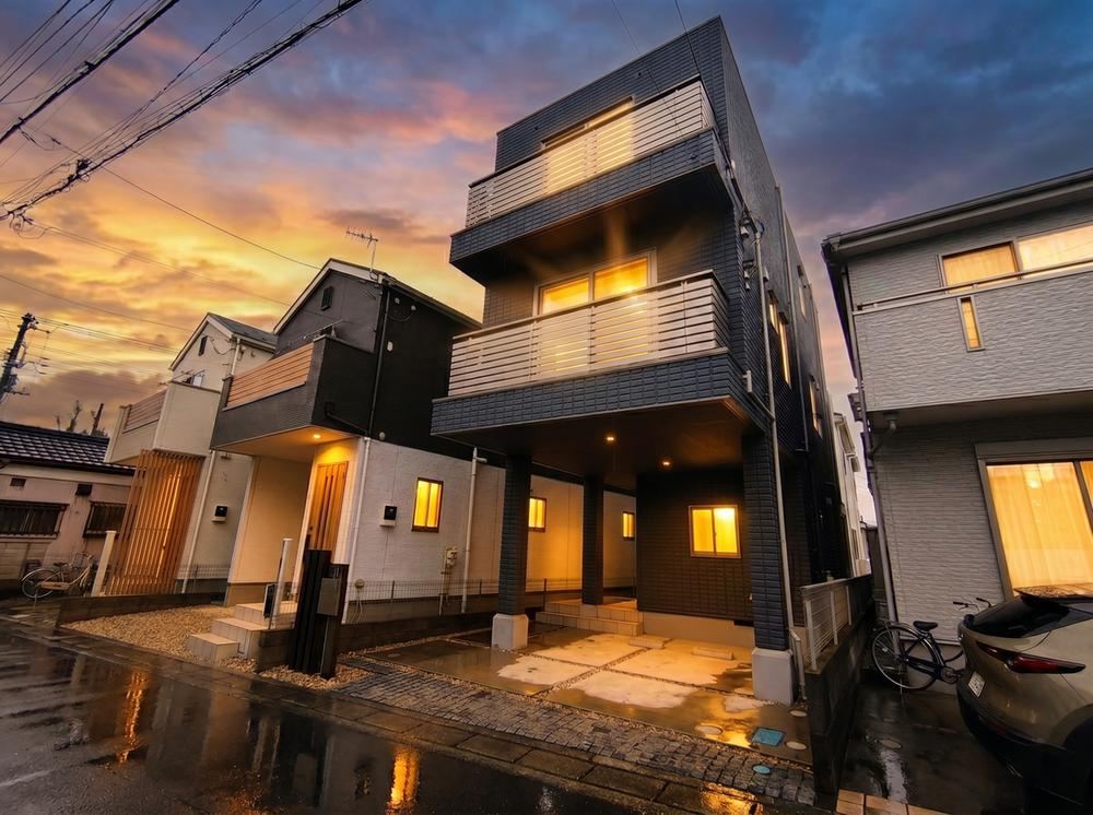 4LDK house in Kawaguchi, Saitama - Photo 1