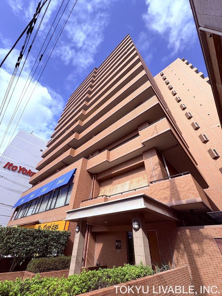 3LDK apartment in Soka, Saitama - Photo 1