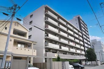 3LDK apartment in Fukushima Ward