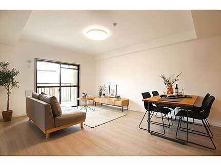 3LDK apartment in Asakita Ward, Hiroshima - Photo 1