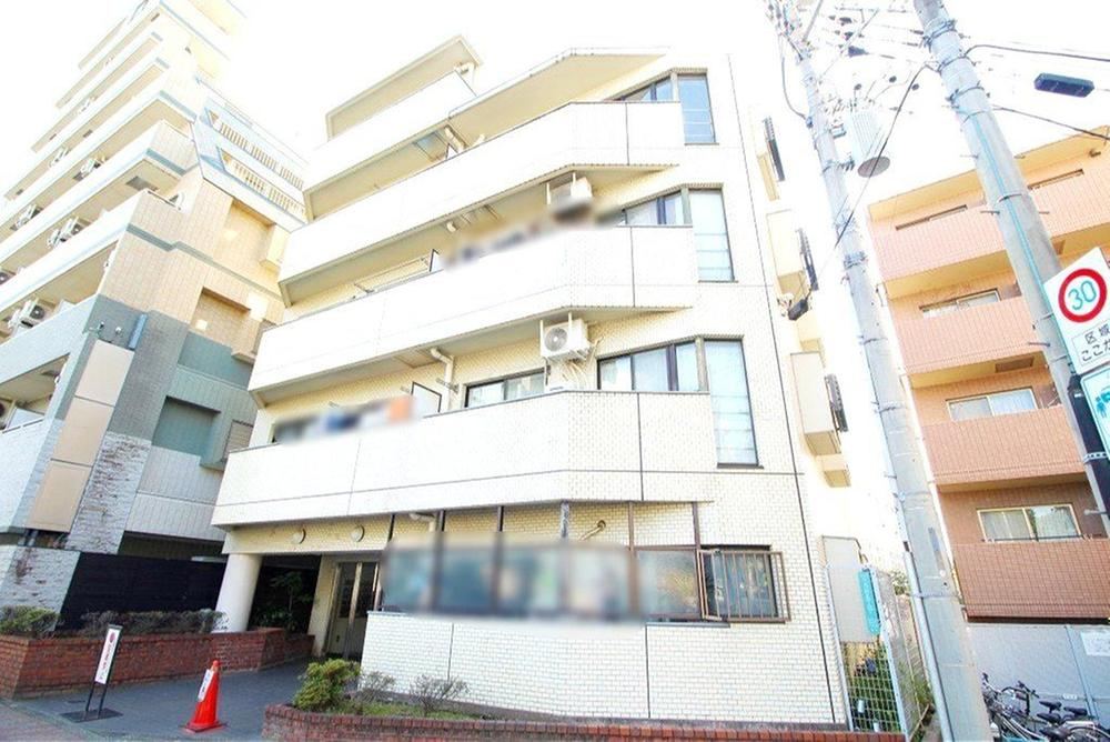 2LDK apartment in Toshima Ward, Tokyo - Photo 1
