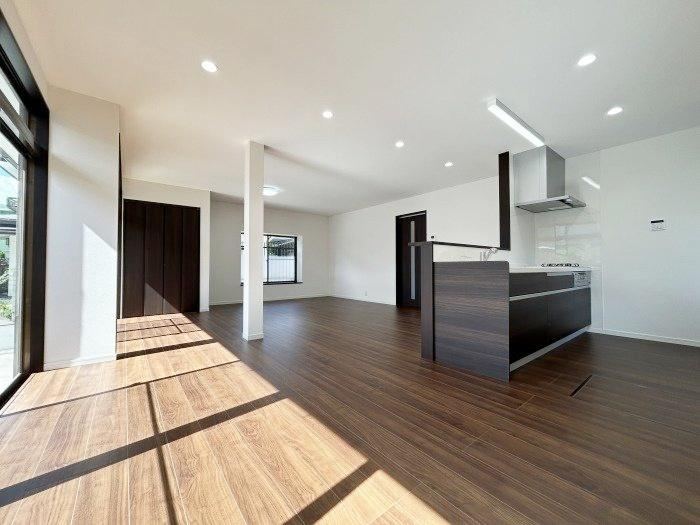 5LDK house in Nagano, Nagano - Photo 1