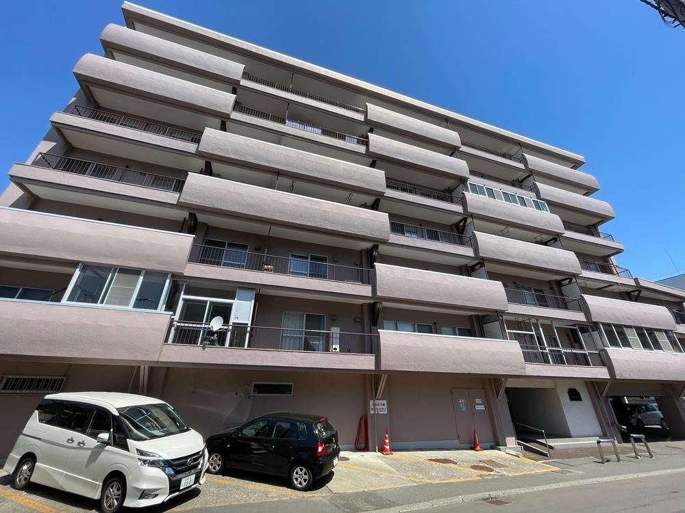 3LDK apartment in Toyohira Ward, Sapporo, Hokkaido - Photo 1