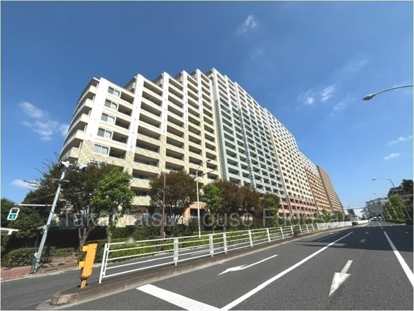 2LDK apartment in Koto Ward, Tokyo - Photo 1