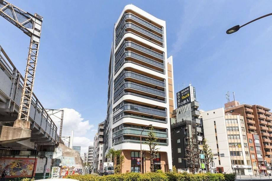 2LDK apartment in Shibuya Ward, Tokyo - Photo 1