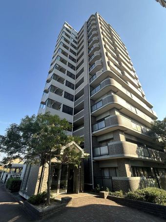 3LDK+S apartment in Tokai