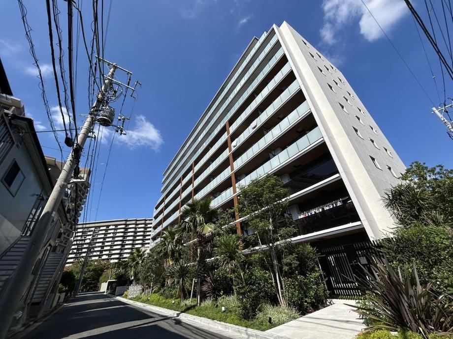 3LDK apartment in Edogawa Ward, Tokyo - Photo 1