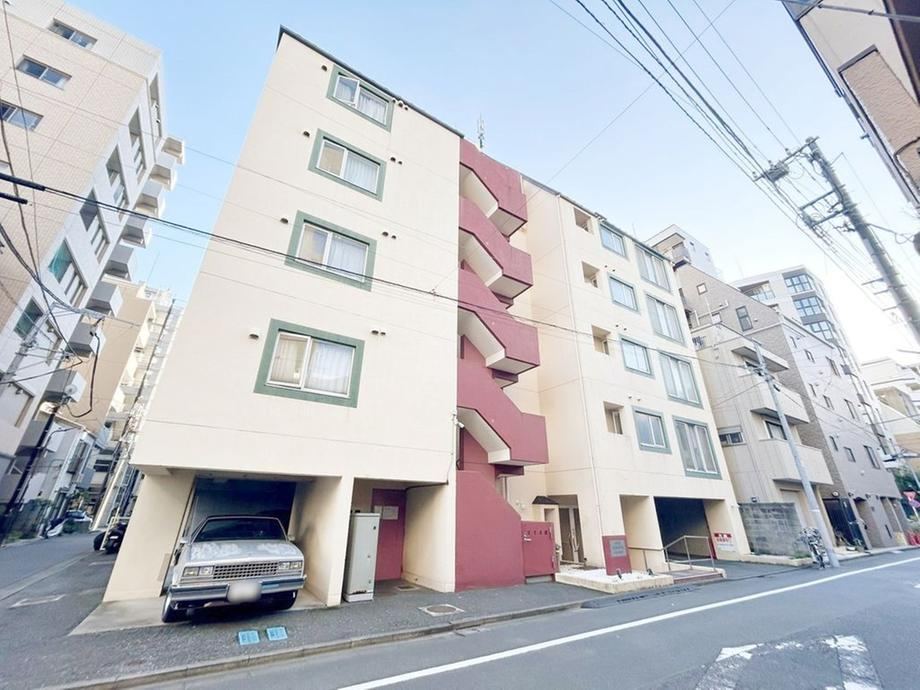 3LDK apartment in Sumida Ward, Tokyo - Photo 1