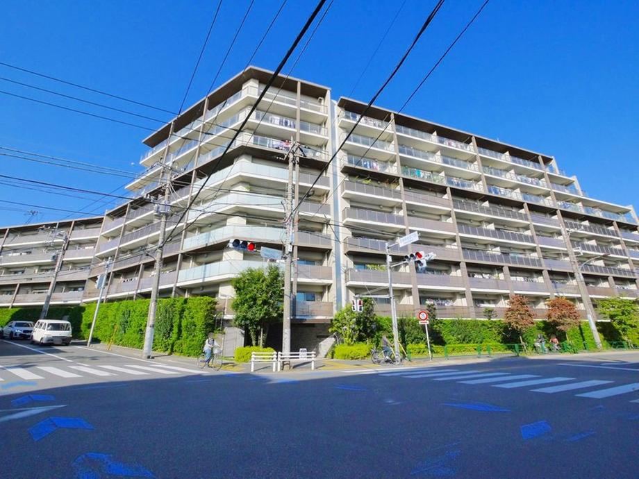3LDK apartment in Nerima Ward, Tokyo - Photo 1
