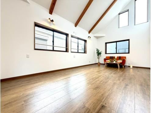 4LDK house in Nerima Ward, Tokyo - Photo 1