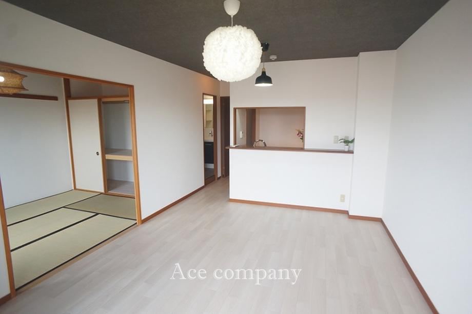 3LDK apartment in Hirano Ward, Osaka - Photo 1