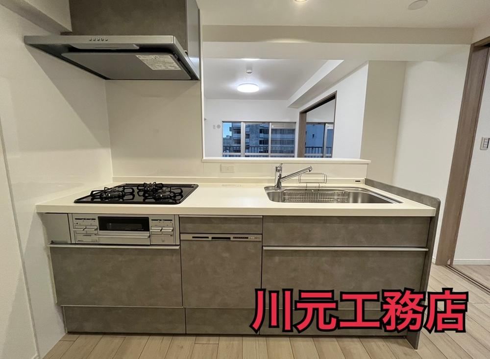 3LDK apartment in Suminoe Ward, Osaka - Photo 1