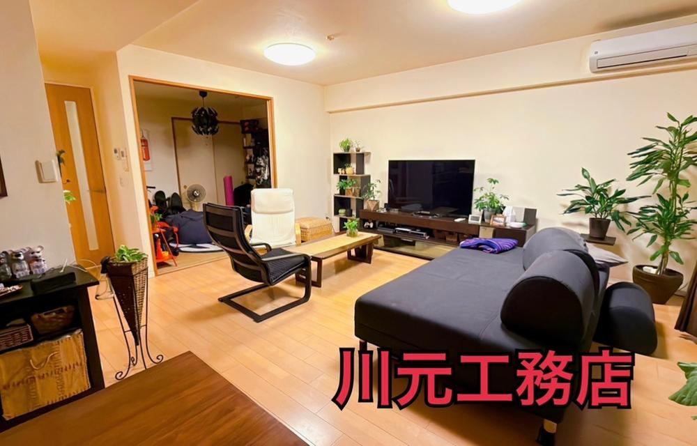 3LDK apartment in Suminoe Ward, Osaka - Photo 1