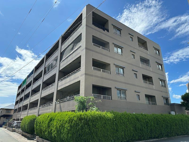 3LDK apartment in Higashi Ward, Kumamoto - Photo 1