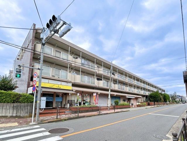3LDK apartment in Nerima Ward, Tokyo - Photo 1