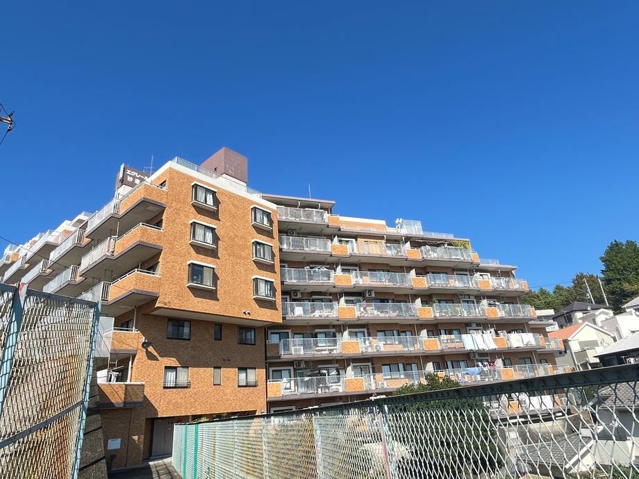 2LDK apartment in Kanagawa Ward, Yokohama, Kanagawa - Photo 1