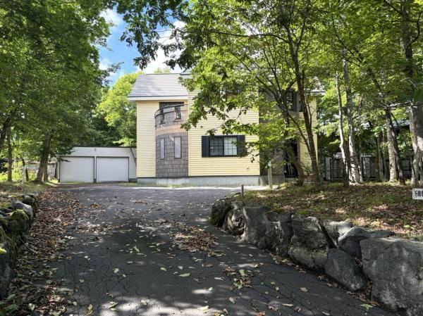 4LDK house in Chitose, Hokkaido - Photo 1