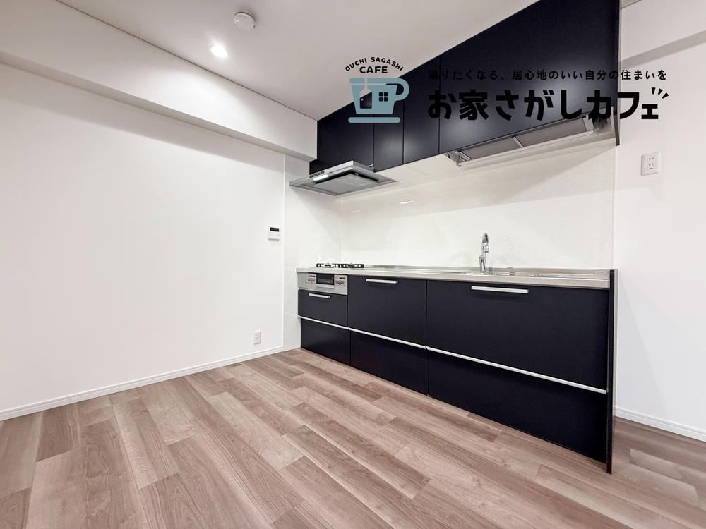 3LDK apartment in Higashinada Ward, Kobe, Hyogo - Photo 1