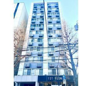2DK apartment in Shinjuku Ward, Tokyo - Photo 1
