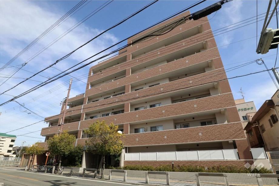 3LDK apartment in Amagasaki, Hyogo - Photo 1