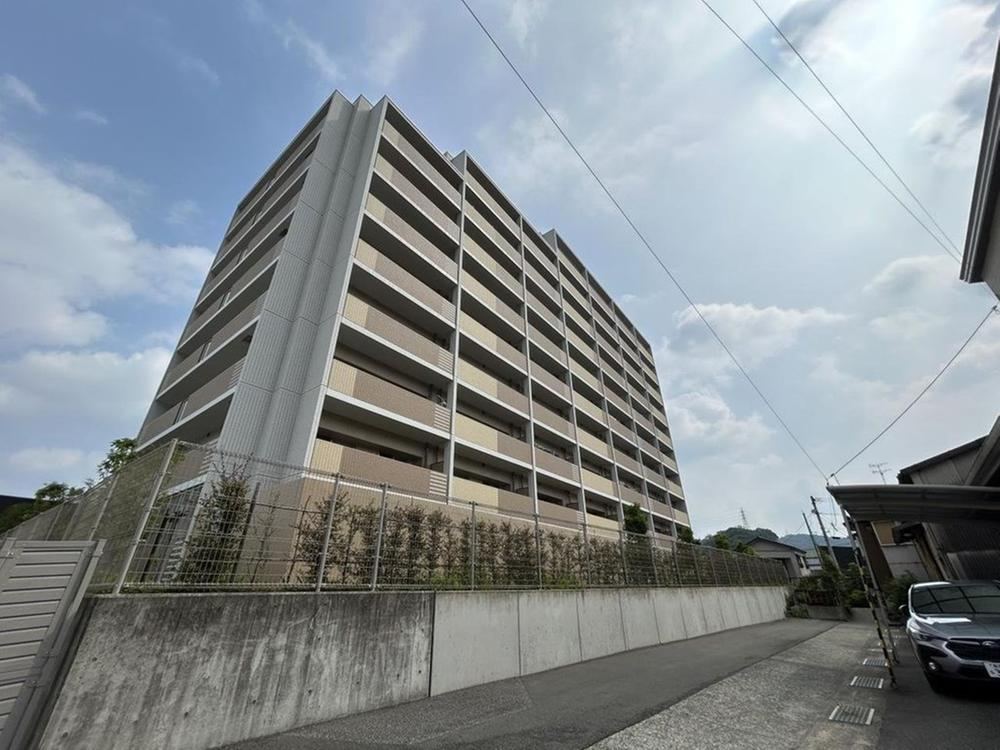 3LDK apartment in Kochi, Kochi - Photo 1