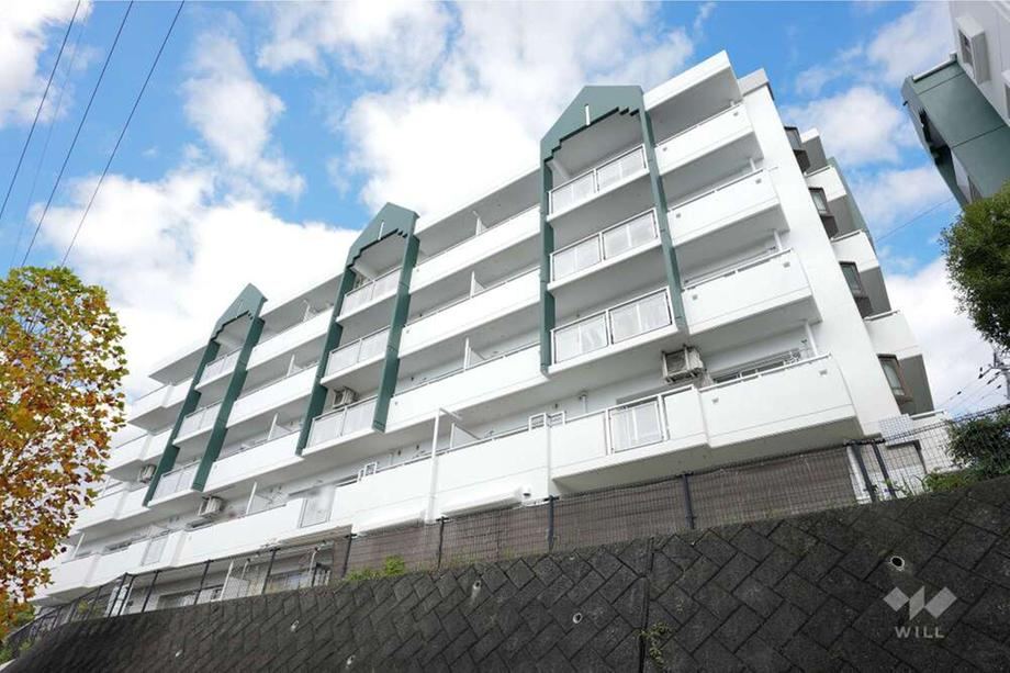 3LDK apartment in Takatsuki, Osaka - Photo 1