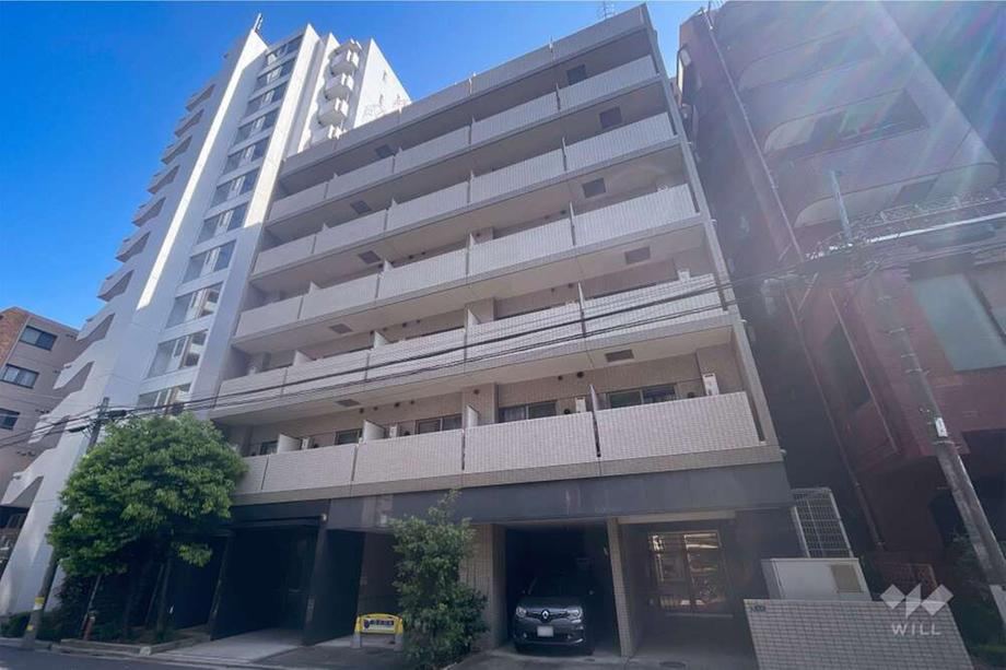 1DK apartment in Minato Ward, Tokyo - Photo 1