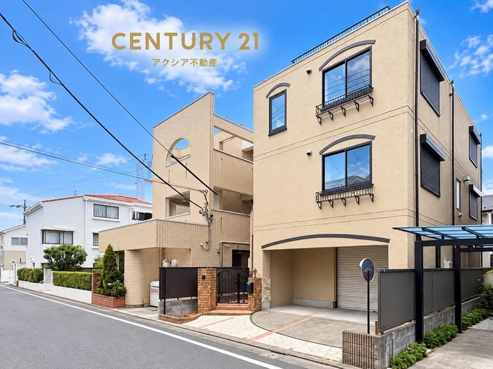 6LDK+S house in Kunitachi, Tokyo - Photo 1