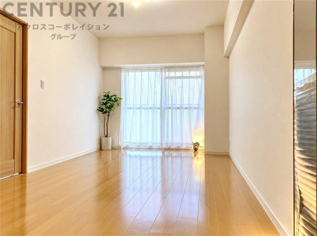 3LDK apartment in Amagasaki, Hyogo - Photo 1