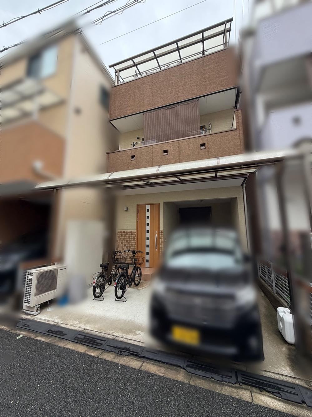 5LDK house in Tsurumi Ward, Osaka - Photo 1
