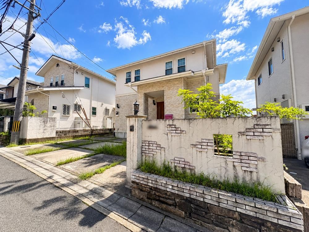 5LDK house in Nishikyo Ward, Kyoto - Photo 1
