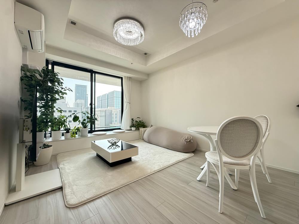 2LDK apartment in Kita Ward, Osaka - Photo 1