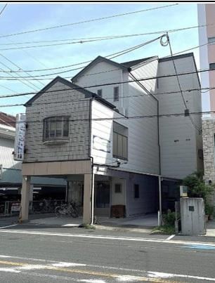3LDK house in Higashiosaka, Osaka - Photo 1