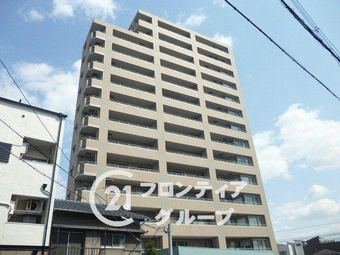 3LDK apartment in Sumiyoshi Ward