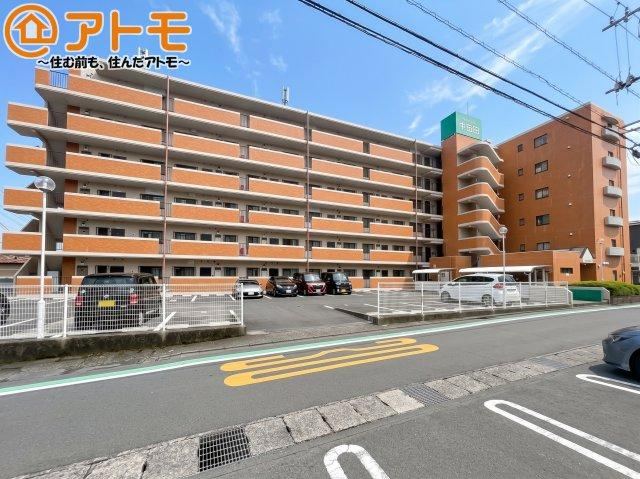 3LDK apartment in Numazu, Shizuoka - Photo 1