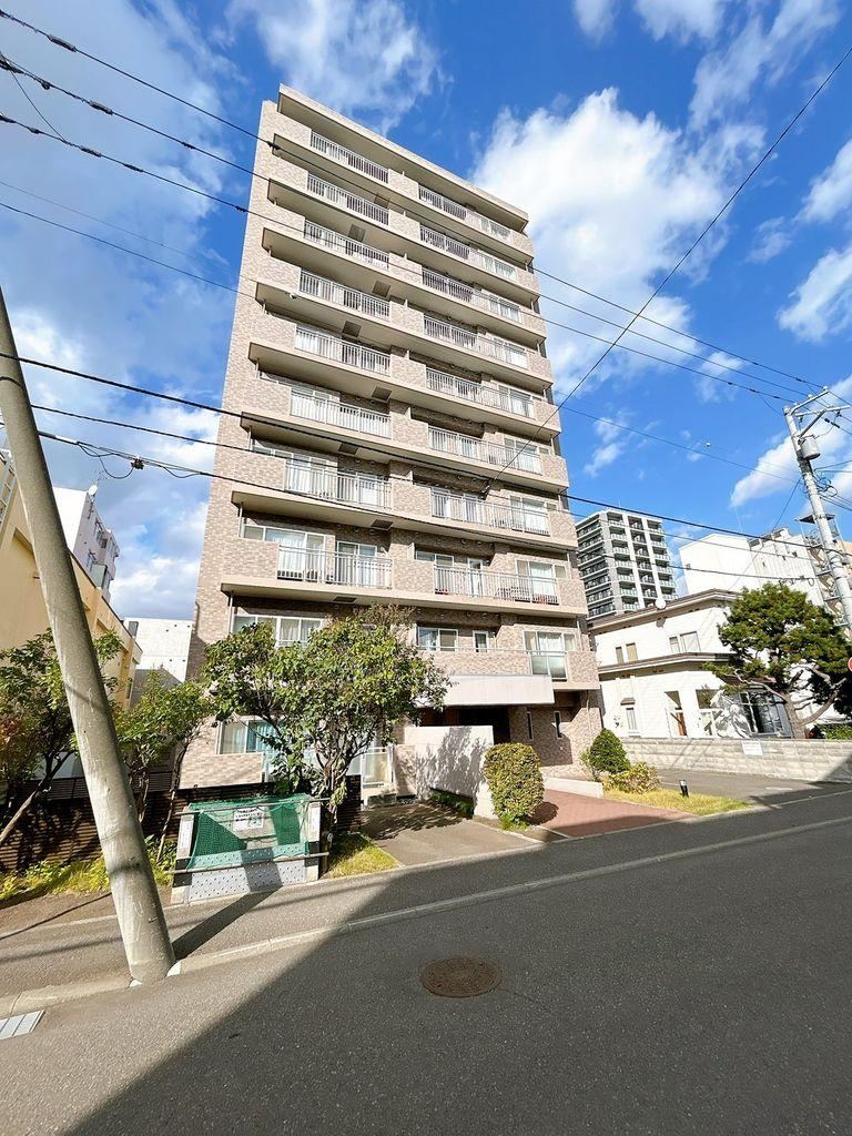 3LDK apartment in Toyohira Ward, Sapporo, Hokkaido - Photo 1
