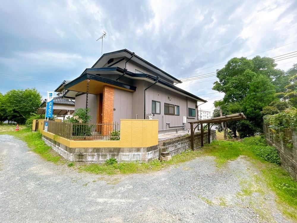 4LDK house in Yamaga, Kumamoto - Photo 1