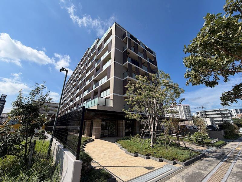 3LDK apartment in Kokurakita Ward, Kitakyushu, Fukuoka - Photo 1