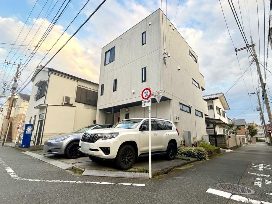 2LDK house in Tachikawa, Tokyo - Photo 1