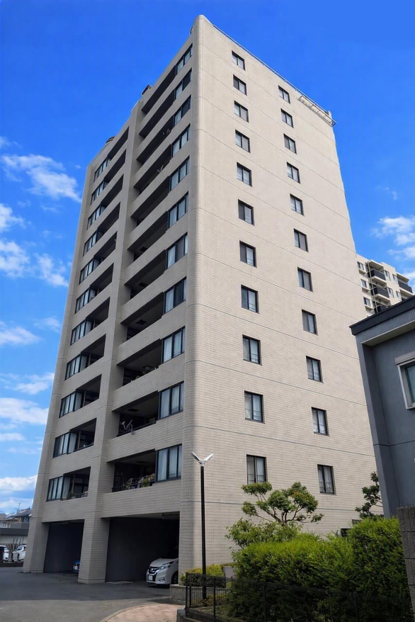 3LDK apartment in Oita, Oita - Photo 1