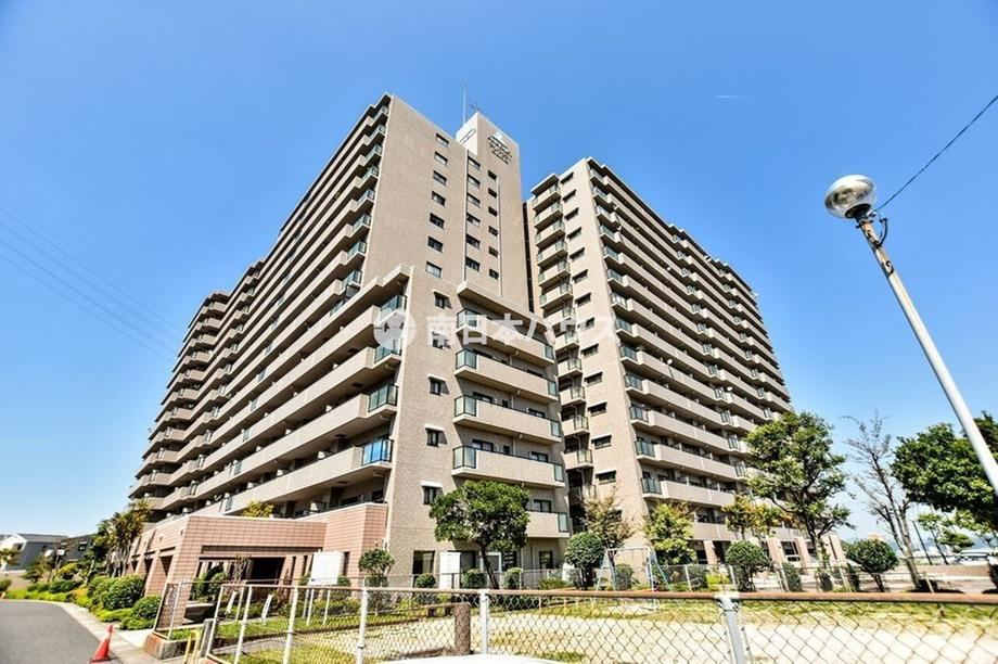 4LDK apartment in Kagoshima, Kagoshima - Photo 1