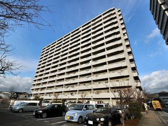 3LDK apartment in Matsuyama